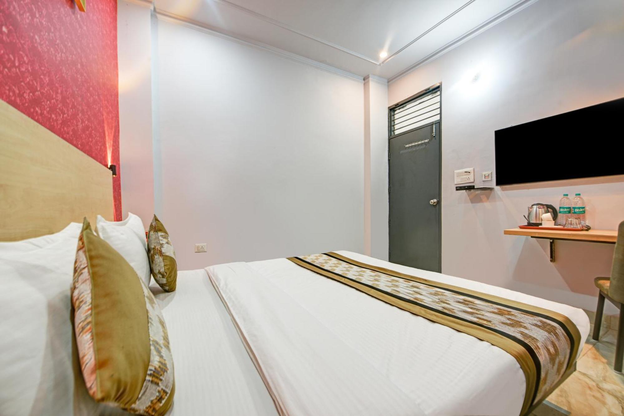 Royal Spark Inn1 - Medicity Gurugram, Near Medanta Hospital Gurgaon Camera foto