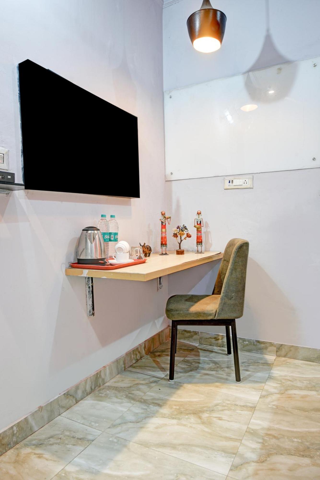 Royal Spark Inn1 - Medicity Gurugram, Near Medanta Hospital Gurgaon Esterno foto