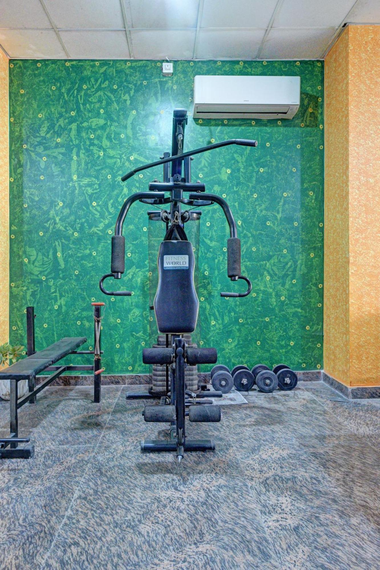 Royal Spark Inn1 - Medicity Gurugram, Near Medanta Hospital Gurgaon Esterno foto